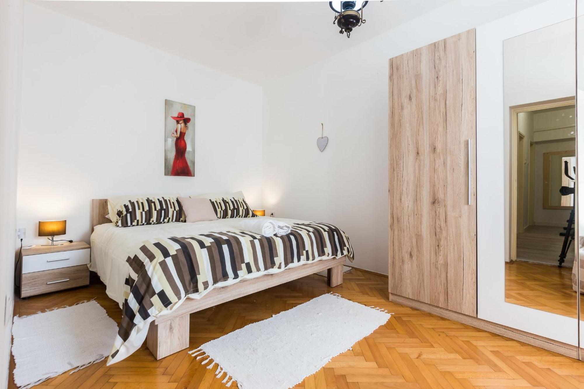 Apartment & Hosana