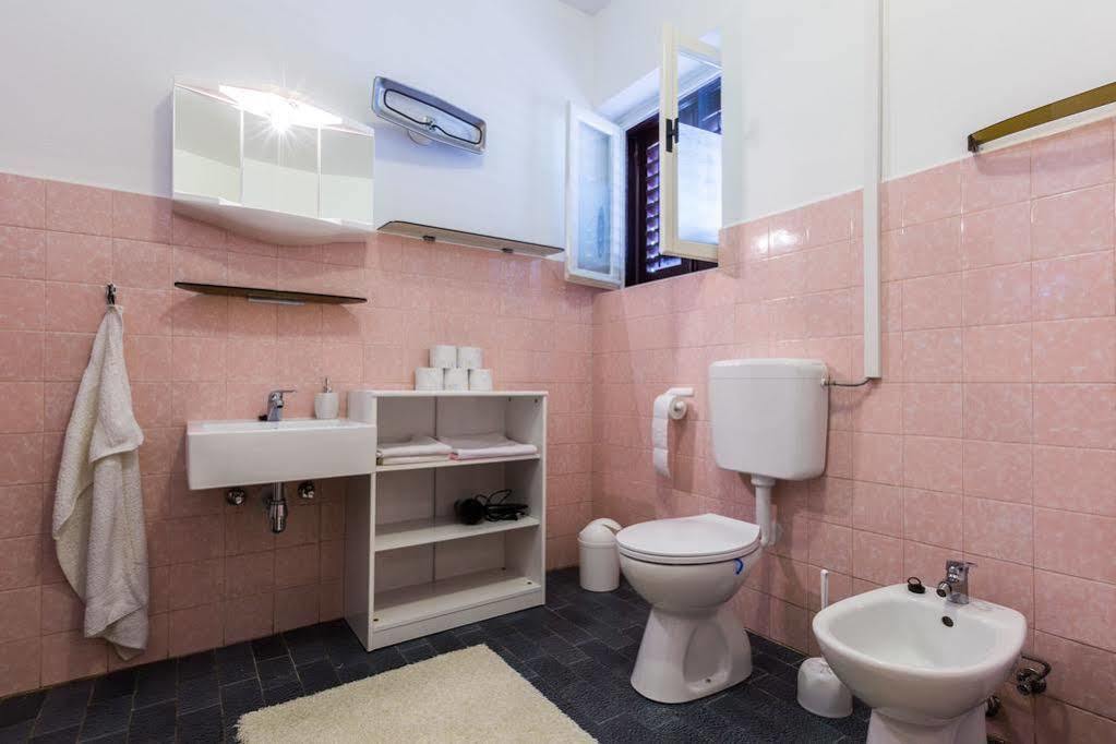 & Hosana Apartment *